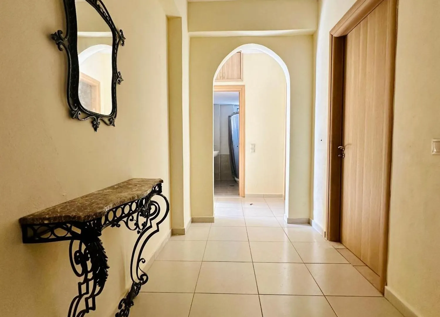 Sea View Sarande Apartman